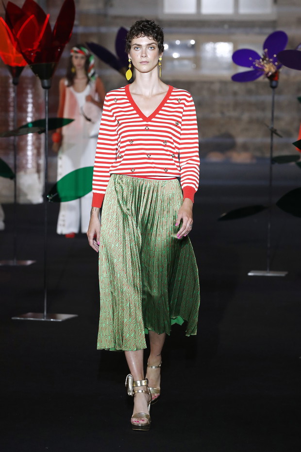 Modne kolory 2021: wszystkie odcienie zieleni, które będa modne wiosną i latem