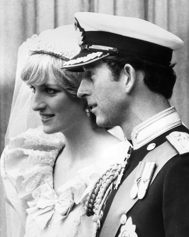 Suknia ślubna Diany Spencer trafi na wystawę