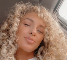 5 produktów, które powinna mieć w swojej łazience każda osoba o kręconych włosach