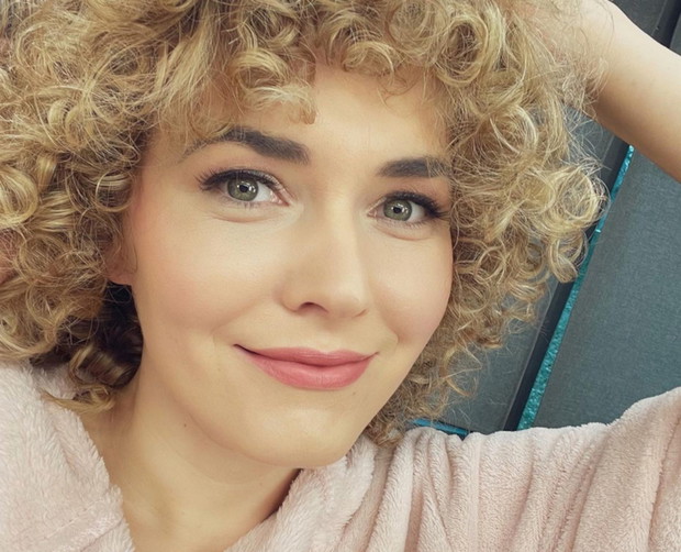 Nowa fryzura Magdaleny Lamparskiej - zmieniła kolor włosów