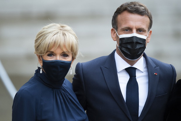 Nowa modna fryzura Brigitte Macron. Odmłodziła się o dekadę!