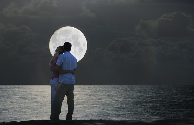 Pełnie Księżyca 2021 - PAŹDZIERNIK