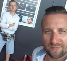 "Chciano odebrać mi syna i zrobić ze mnie ojca, który widuje dziecko cztery dni w miesiącu" - mówi Michał Jasiewicz, założyciel Fundacji Kocham Cię Tato