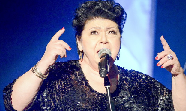 Ewa Bem po 4 latach od śmierci córki Pameli wraca na scenę!