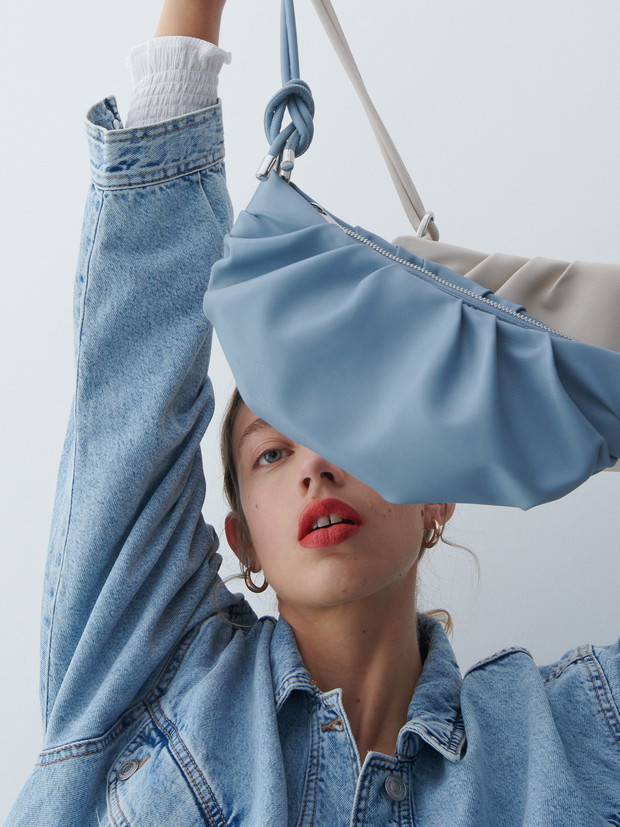 Torebka z zakładkami 49,99 zł