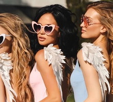 Kostium kąpielowy na lato 2021 - skrzydła anioła