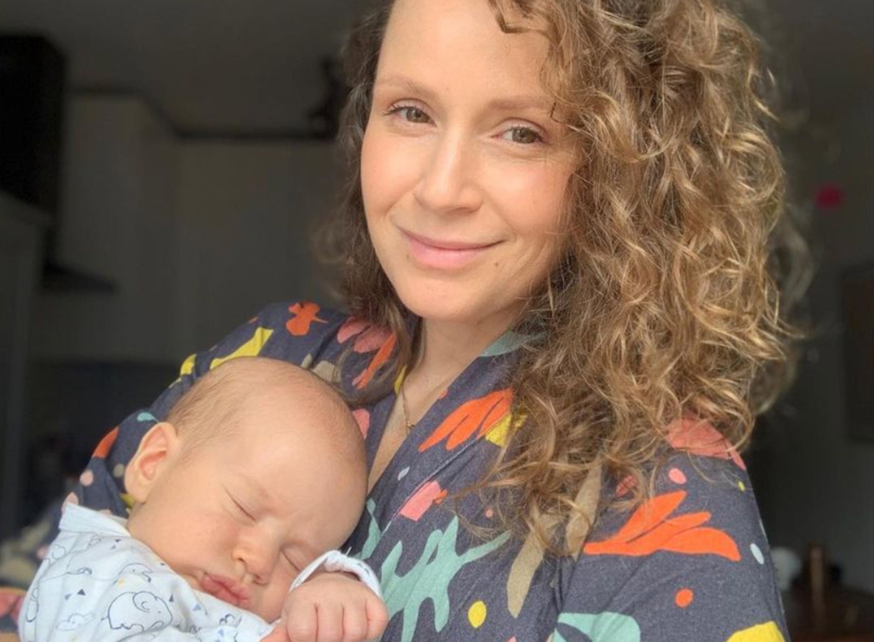 Monika Mrozowska pokazuje ciało po porodzie i odpowiada hejterom