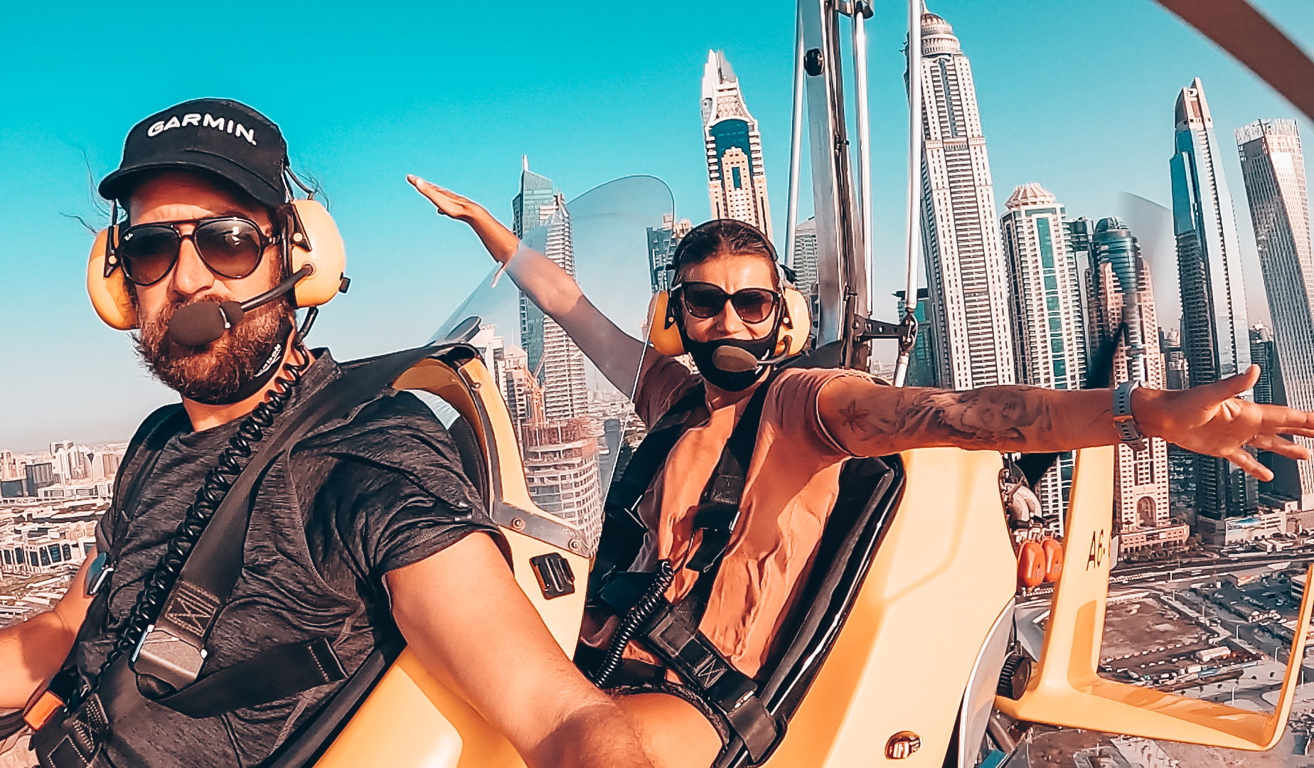 Dziewczyny w Dubaju - Sabina i sky diving