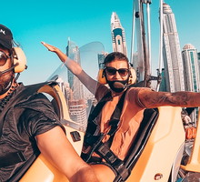 Dziewczyny w Dubaju - Sabina i sky diving