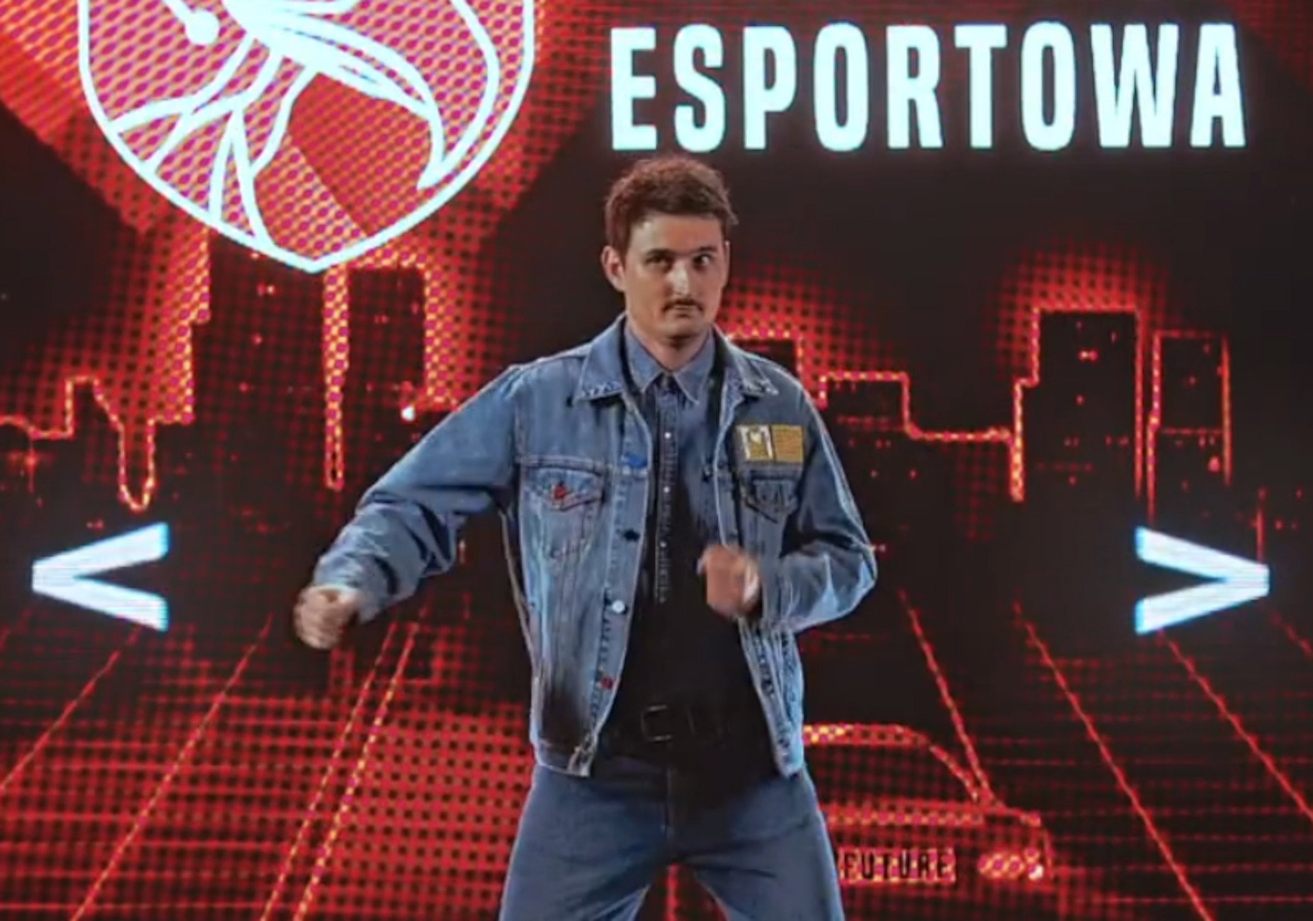 Męskie Granie 2021: Nowa modna fryzura Dawida Podsiadło a'la "czeski piłkarz"