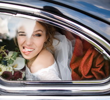 Śluby 2021: Projektanci o zachciankach panien młodych