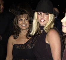 Britney Spears z matką