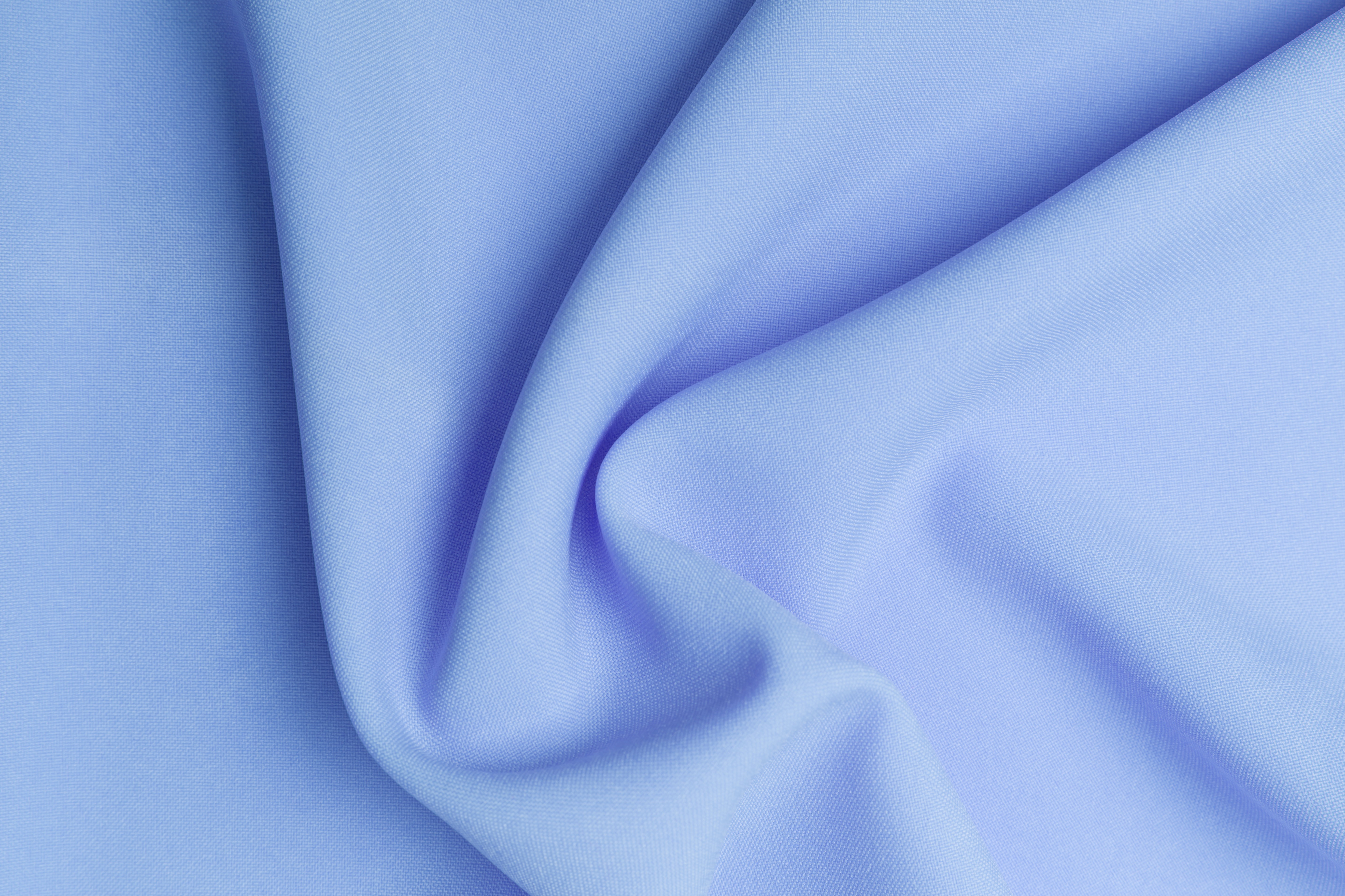 Gabardyna - szlachetna tkanina nie tylko dla elegantek