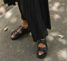 Sandały na platformie