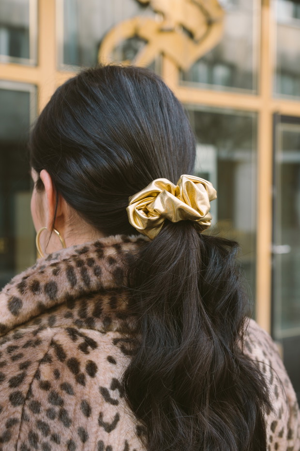 Gumka do włosów, opaska na włosy i spinka do włósów - te dziewczyny miały niebanalny pomysł na biznes! Poznajcie SCRUNCHIE