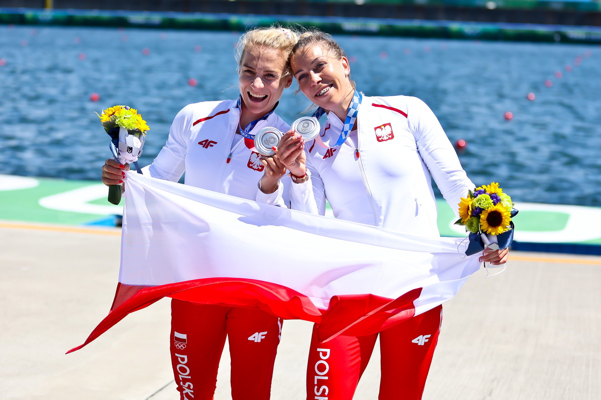 Kajakarki Karolina Naja i Anna Puławska wywalczyły srebro na igrzyskach w Tokio