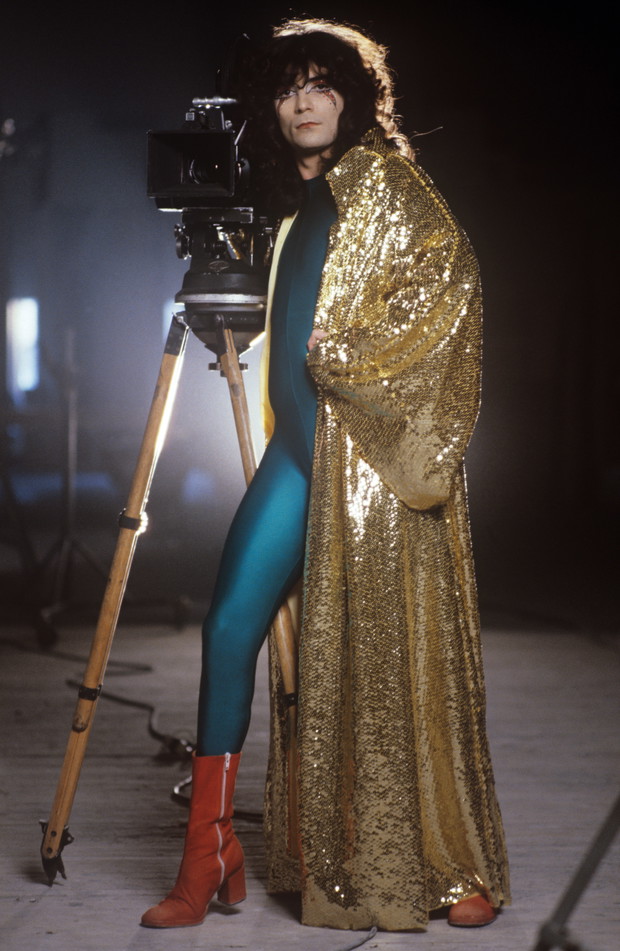 Renato Zero w obcisłym kombinezonie - 1979