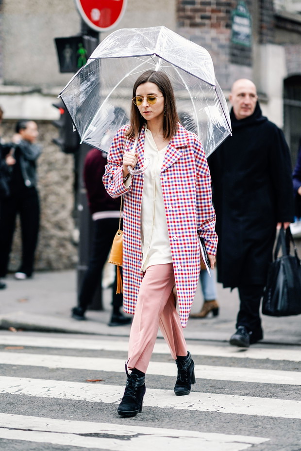 Ubrania w modną kratkę vichy - jak je noszą stylistki i gwiazdy Instagrama?