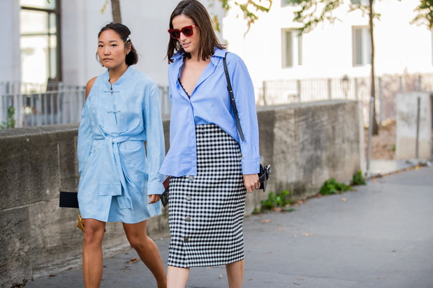 Ubrania w modną kratkę vichy - jak je noszą stylistki i gwiazdy Instagrama?