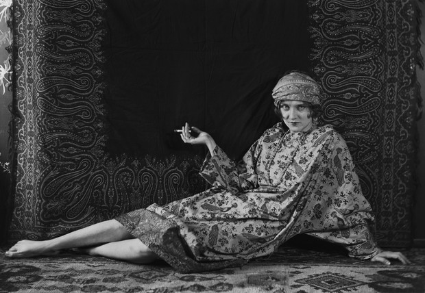 LITTLE FASHION STORY: Ponadczasowy i wciąż modny turban