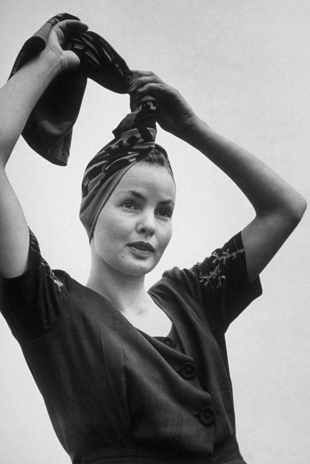 LITTLE FASHION STORY: Ponadczasowy i wciąż modny turban