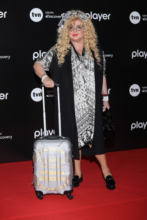 Ramówka TVN na jesień 2021: Magda Gessler jak zwykle zaskoczyła wszystkich kreacją. Danuta Stenka błyszczy na czerwonym dywanie!