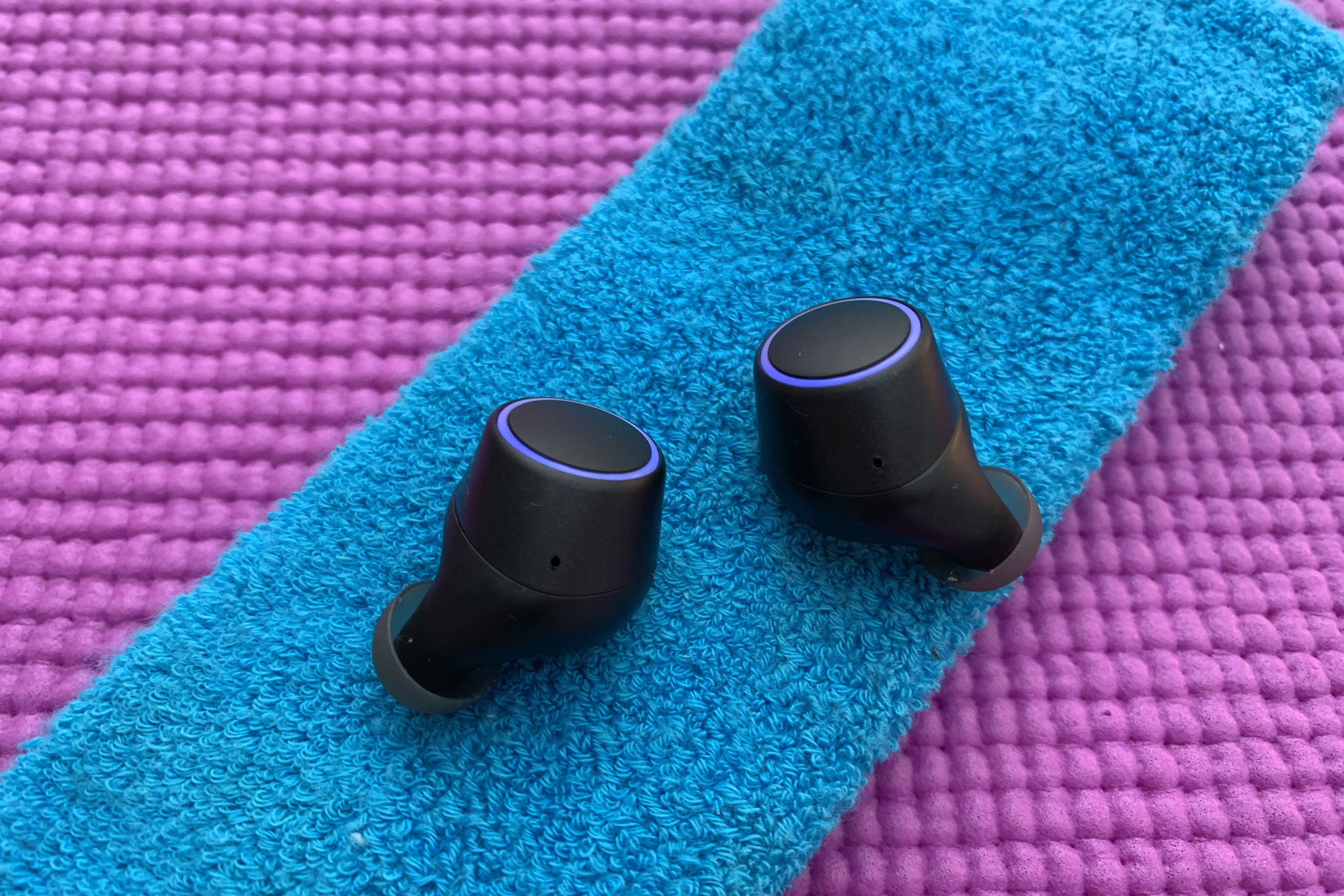 Słuchawki Creative Outlier Air Sports