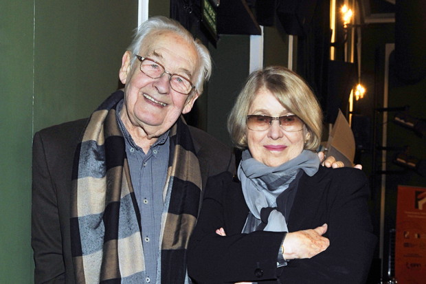 Andrzej Wajda i jego kobiety: cztery żony i ukochana córka Karolina. Jak wyglądało życie miłosne i rodzinne reżysera?