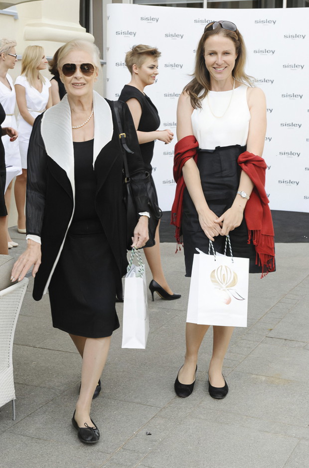 Andrzej Wajda i jego kobiety: cztery żony i ukochana córka Karolina. Jak wyglądało życie miłosne i rodzinne reżysera?