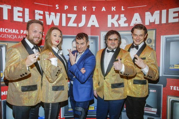 Bartosz Opania zmienił się nie do poznania