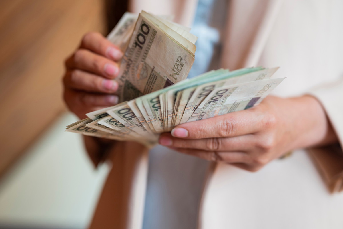 Anioł od pieniędzy we wrześniu 2024 otoczy opieką 3 znaki zodiaku