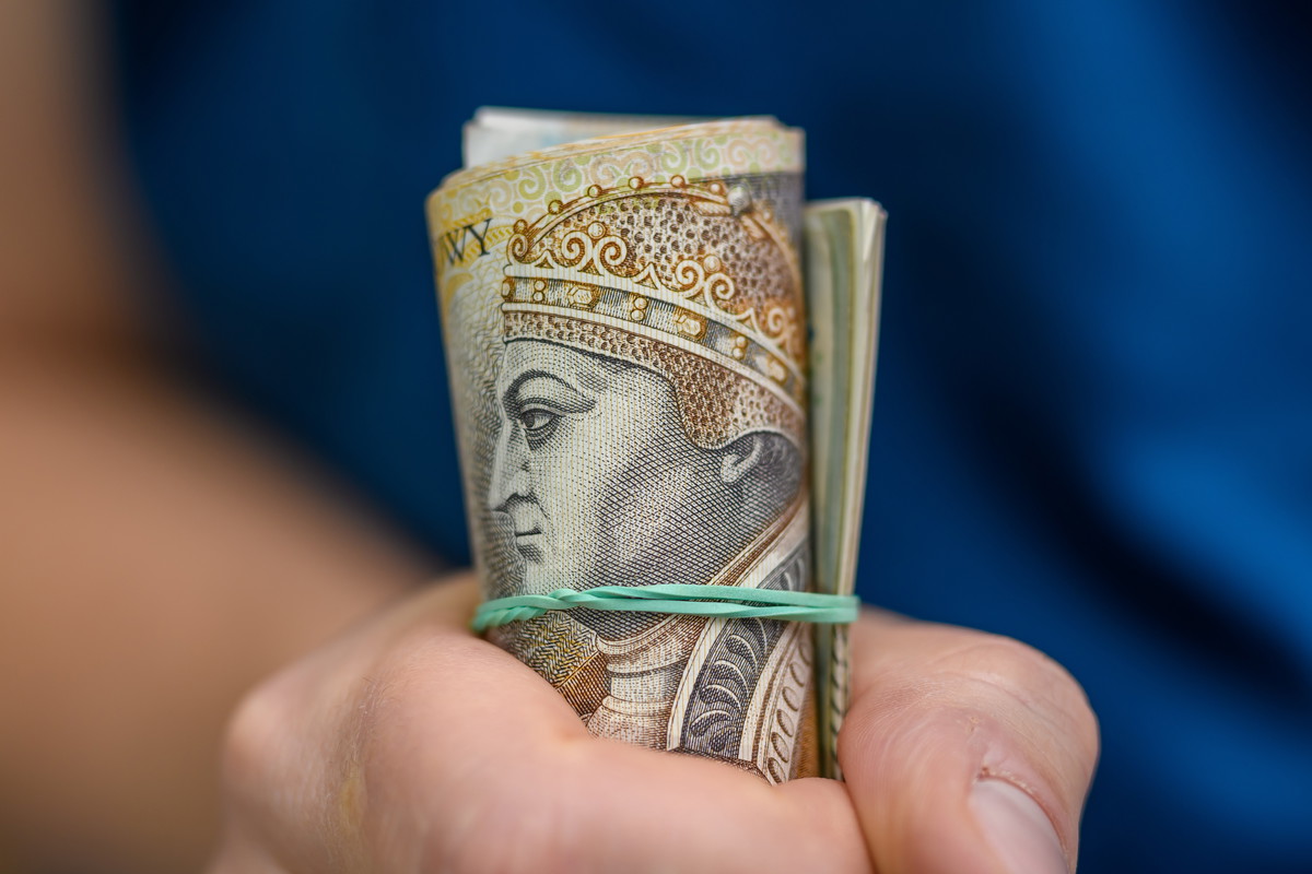 Wskazano 3 znaki zodiaku, które niebawem będą spać na kasie