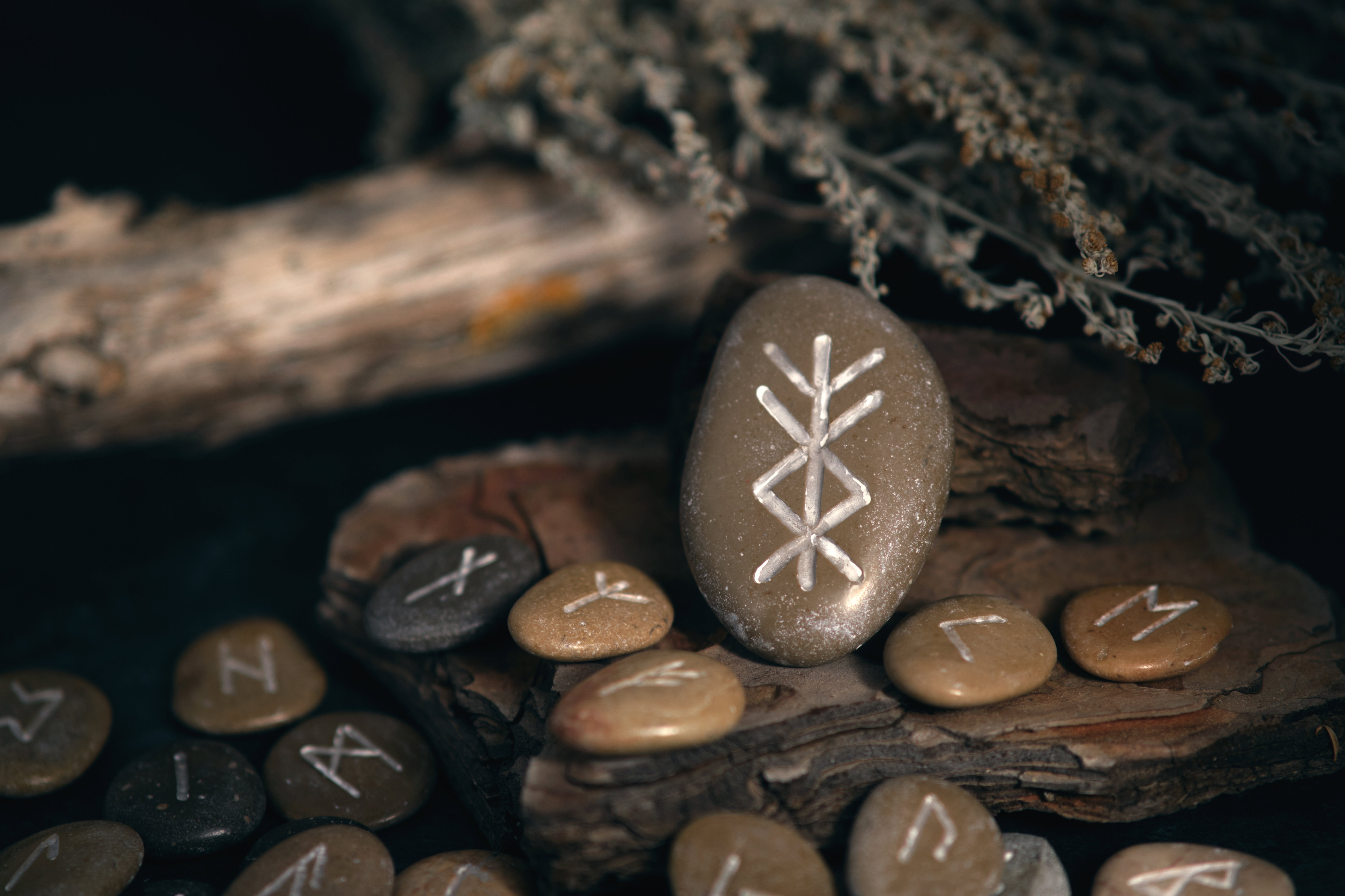 Runy Nordyckie - skąd się wzięły i czym są?