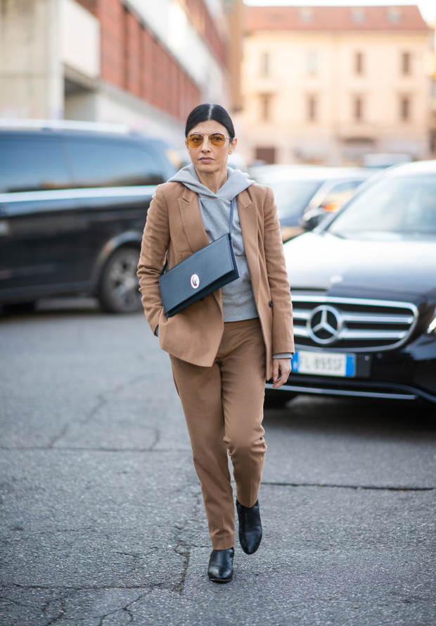 Beże i brązy: trendy moda wiosna 2019