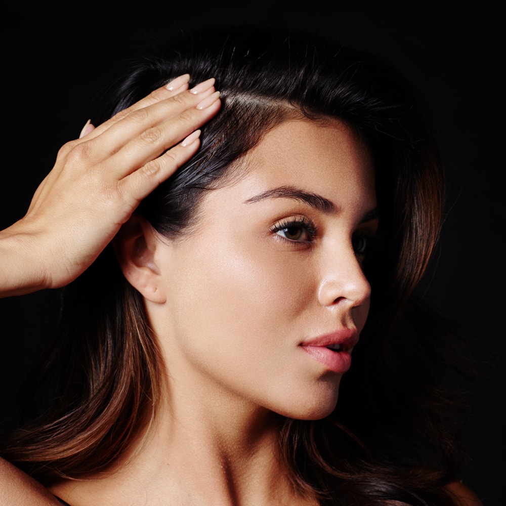 Jak walczyć z wypadaniem włosów?