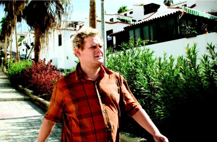 KAZIK STASZEWSKI Działka pod palmą