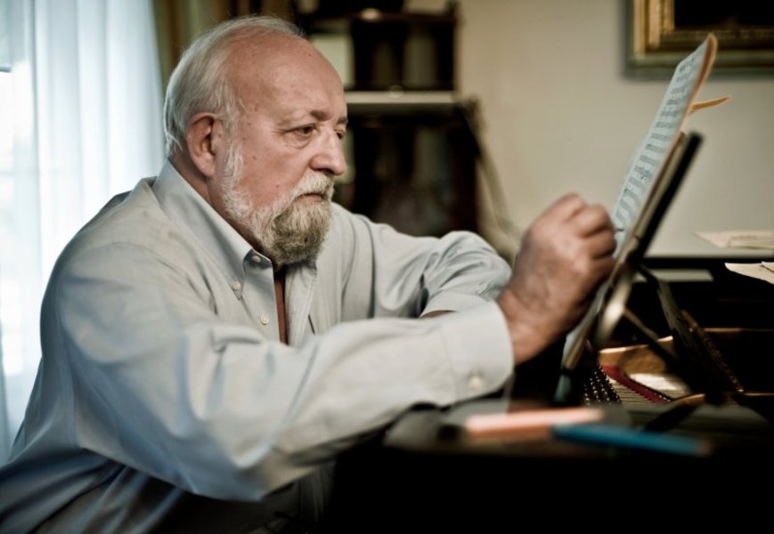 KRZYSZTOF PENDERECKI Zawszę idę pod prąd