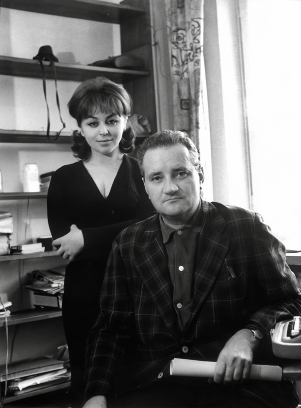 KALINA JĘDRUSIK Każdy by jej uległ