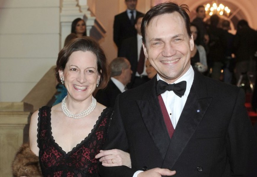 RADOSŁAW SIKORSKI I ANNA APPLEBAUM Żyć ciekawie