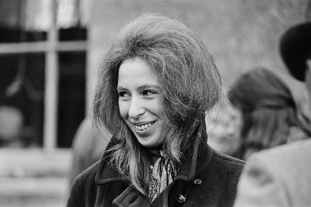 młoda księżniczka Anna