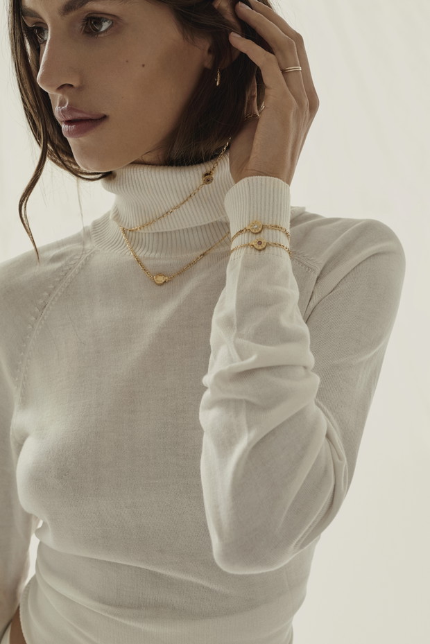 Kolekcja Birthstones od Berries&Co: dla tych, którzy szukają w biżuterii osobistego znaczenia