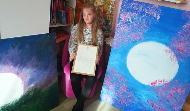 Królowa Elżbieta II wysłała list do cierpiącej na zespół Downa dziewczynki z Polski