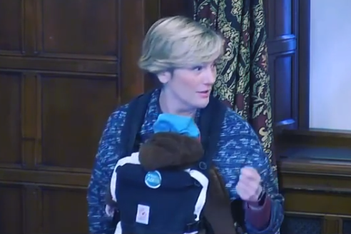 Stella Creasy przyszła do Sejmu z dzieckiem na rękach