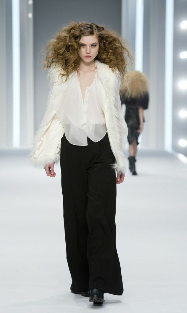 rLCg54LU_AKKDtPh0w0IiKe9wBlxEgsMPhDitMmwgDY