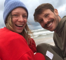 Te gwiazdorskie pary dzieli duża różnica wieku, łączy - wielka miłość