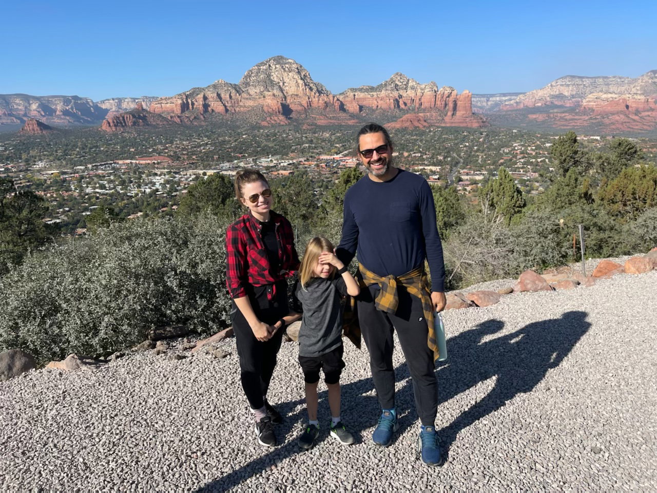 Zamienili dom nad oceanem, na dom na kołach, mniejszy od kawalerki. Jak wygląda życie współczesnej nomadycznej rodziny?[WYWIAD]