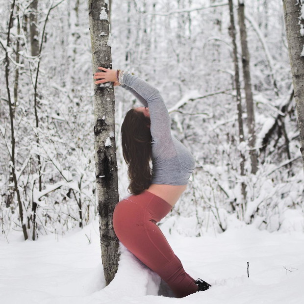 Gypsyyogalove uczy akceptacji swojego ciała