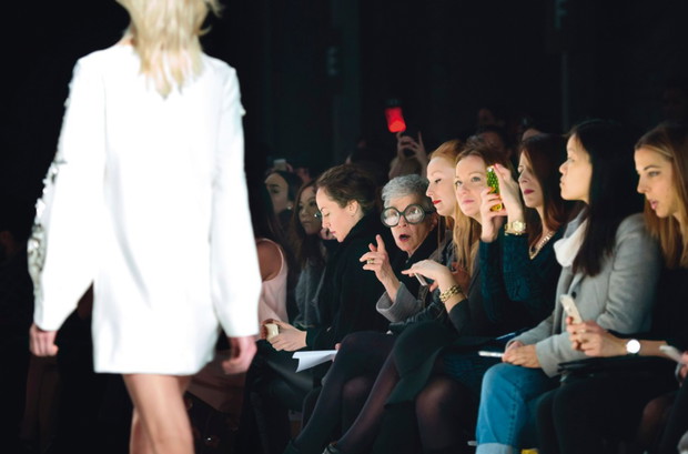 IRIS APFEL Modę masz w sobie TYLKO U NAS!
