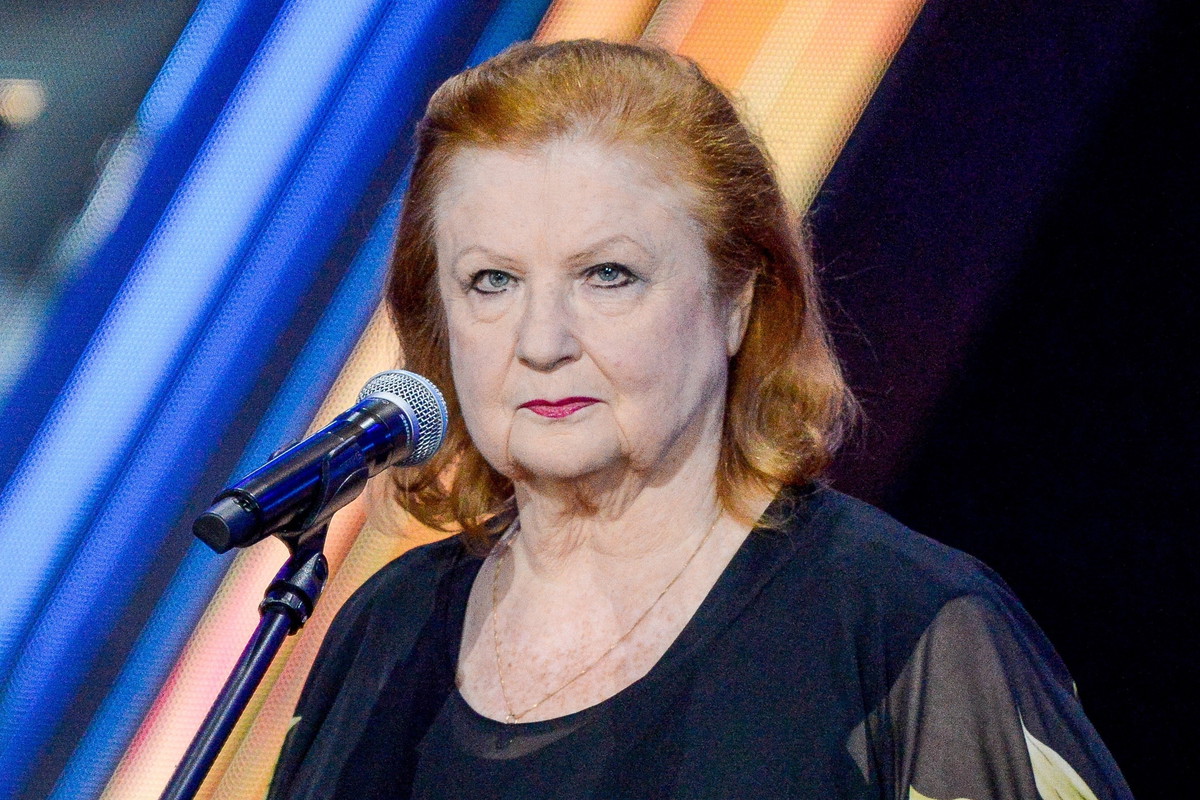 Stanisława Celińska napisała wiersz "Odezwa do Putina", który jest masowo udostępniany w sieci. "Do tego małego chłopca co mieszka w tobie wołam..."