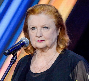 Stanisława Celińska napisała wiersz "Odezwa do Putina", który jest masowo udostępniany w sieci. "Do tego małego chłopca co mieszka w tobie wołam..."